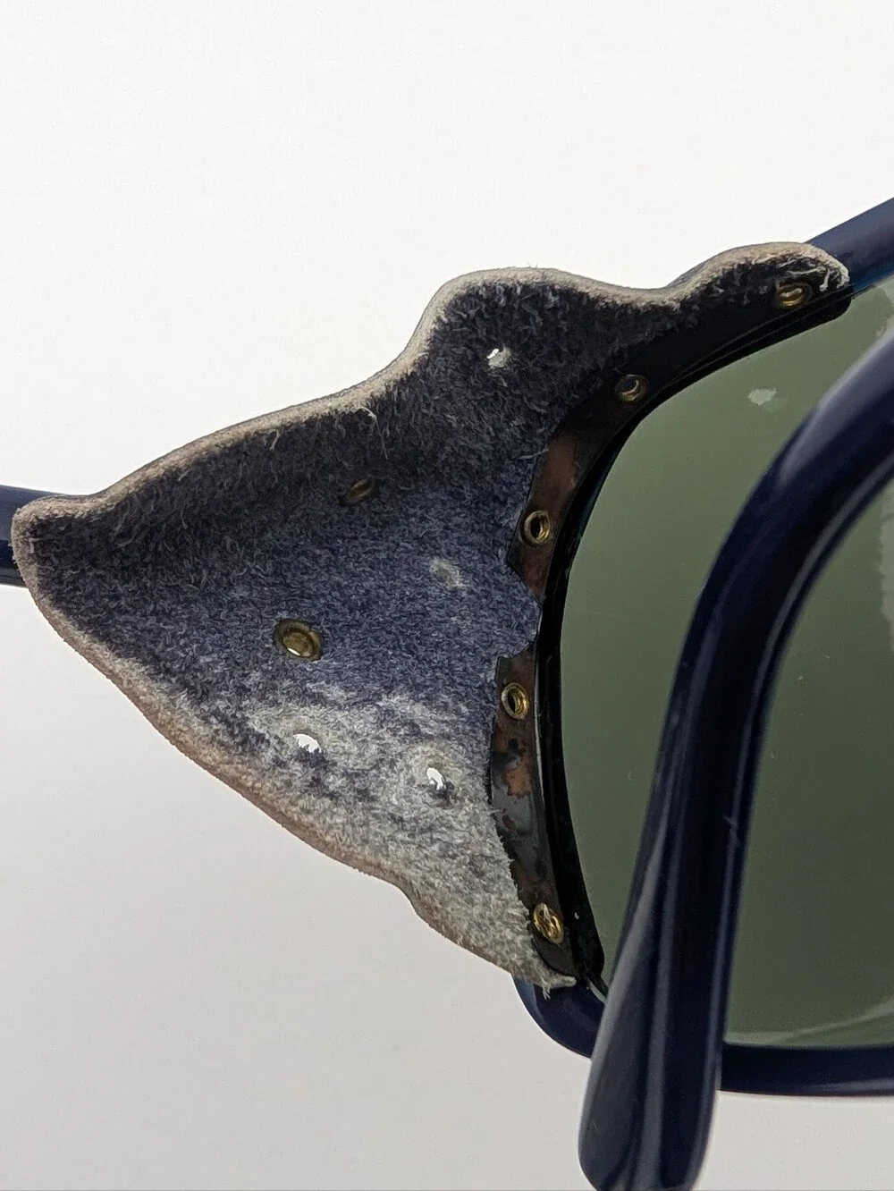 Vintage (1980s) I Ski Climbing Aviator Mirror Sunglasses w/Leather Blinders